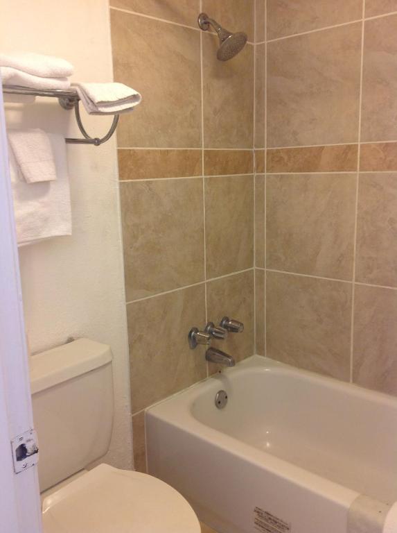 Houston Inn And Suites Quarto foto